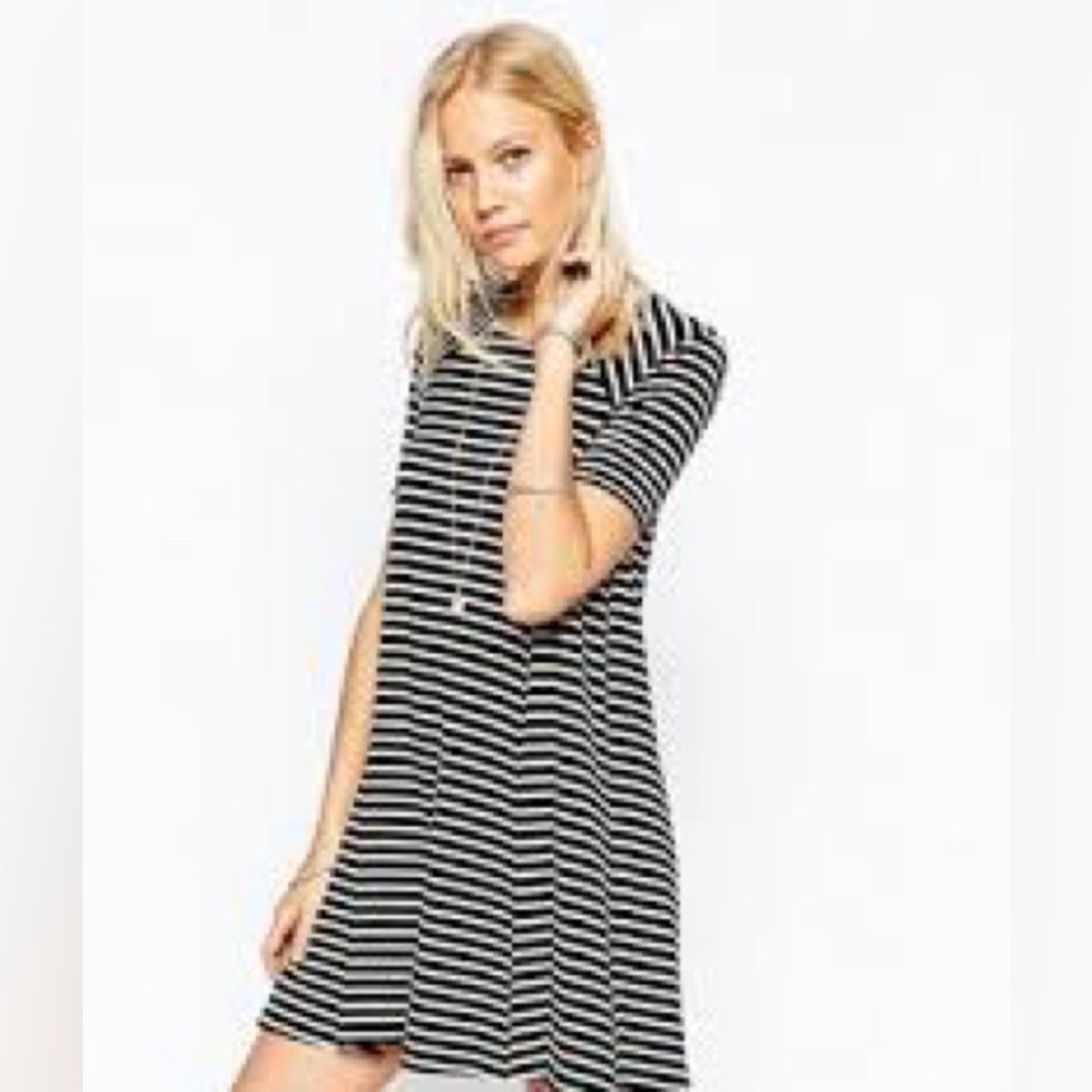 Abercrombie &Fitch Short Sleeve Striped Tee Shirt Dress, Fit & Flare Academia